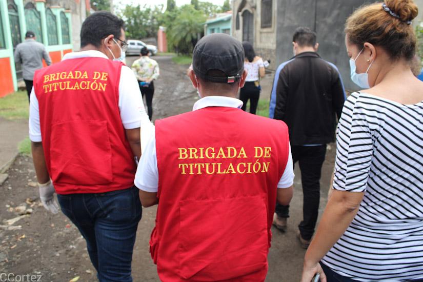 TITULOS